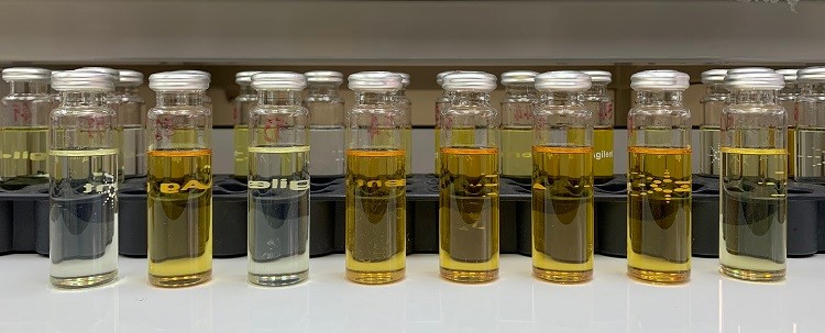 пробы трансформаторного масла в лаборатории анализа растворенных газов